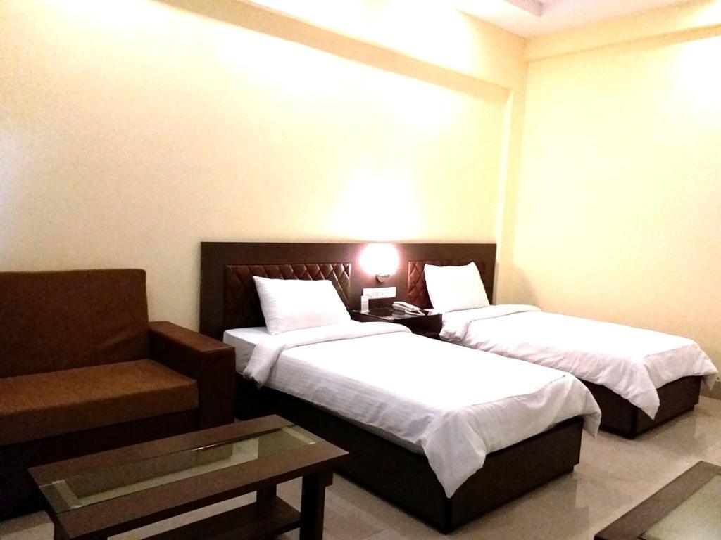 Hotel Sravasti Residency Katra  Экстерьер фото