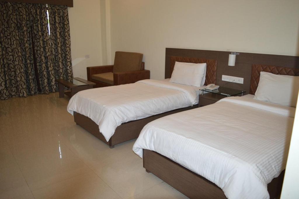Hotel Sravasti Residency Katra  Экстерьер фото